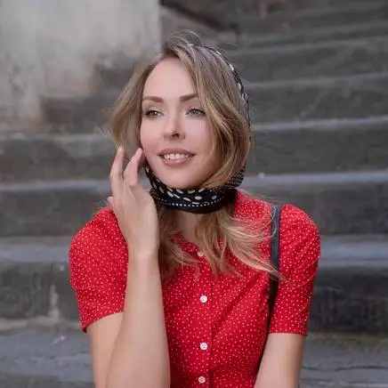 Смолякова Елена 