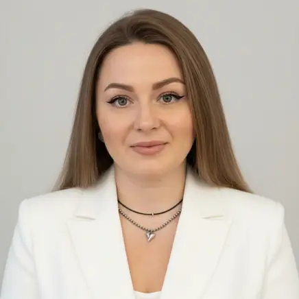 Груздева  Юлия