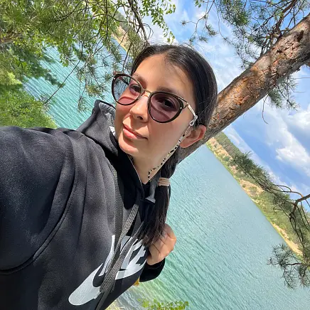 Салихова  Адель