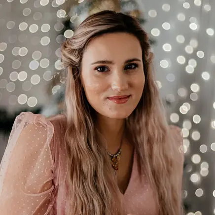 Угольникова Анастасия