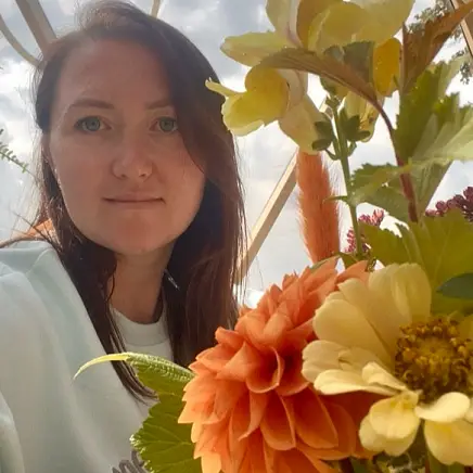 Захарова Яна