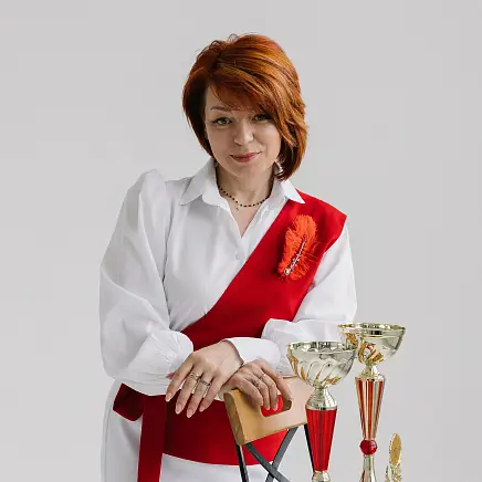 Хлуднева Елена