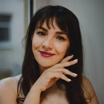 Растопчина Александра