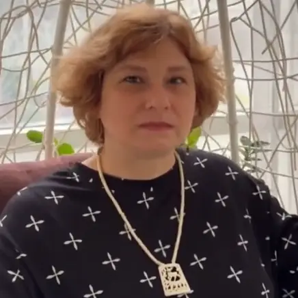 Дубовик Лариса