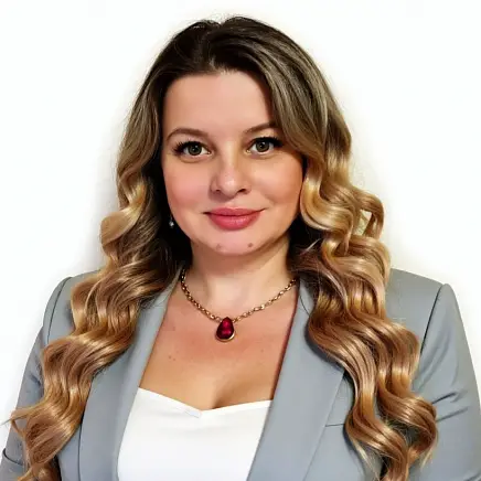 Кустова  Юлия Анатольевна 