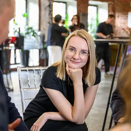 Коцарева Полина kotsareva.pa@gmail.com