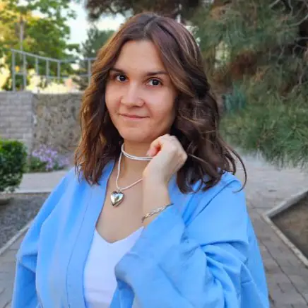 Булатова  Лана