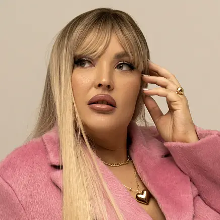 Кокшарова Елена