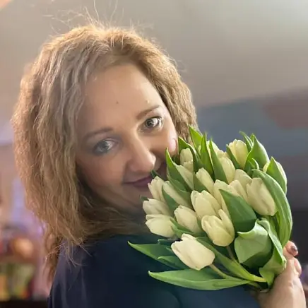 Эшманова Любовь