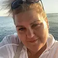 review user img