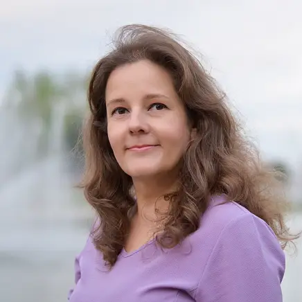 Никишова Наталья