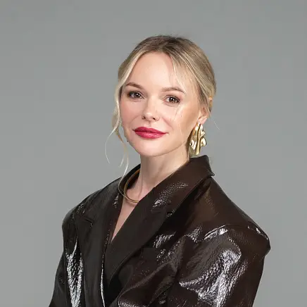 Саможенова Елена