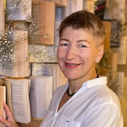 Ролич Лариса