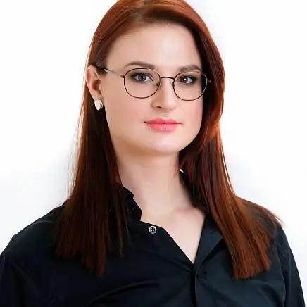 Артамонова  Арина 