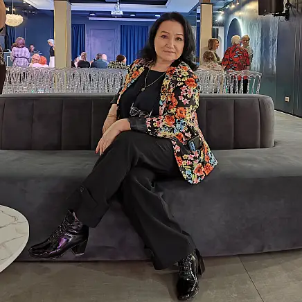 Бобылёва  Елена 