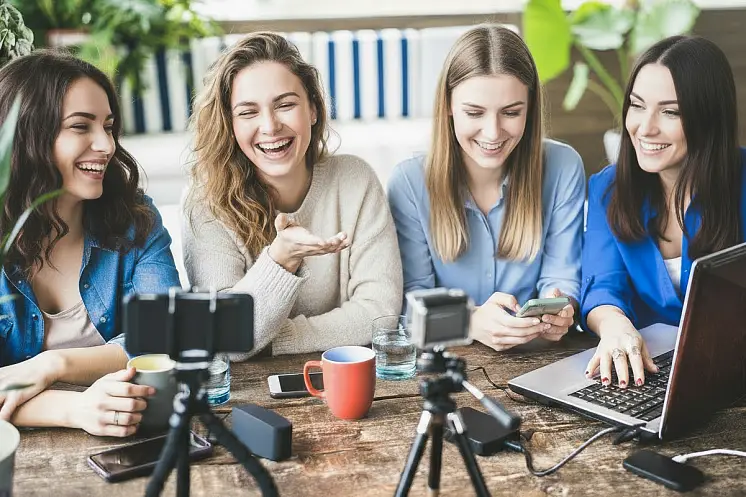 Изюмова  Валерия