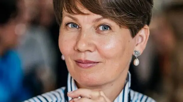 Яна Романова