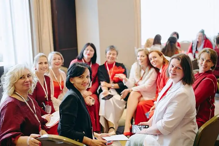 Плотникова Анна