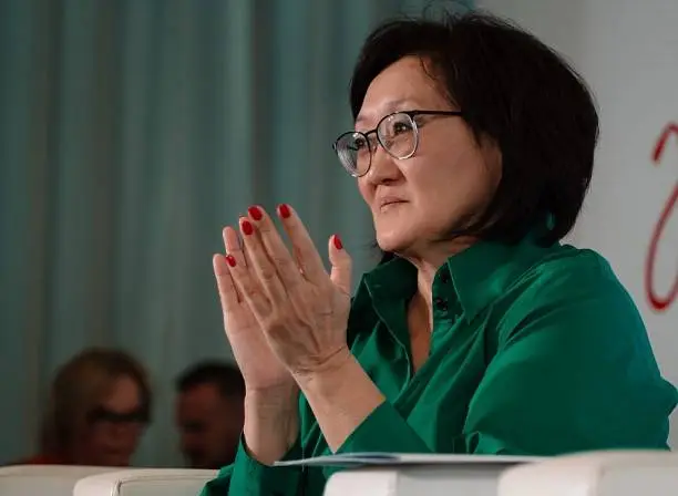 Сардана Авксентьева