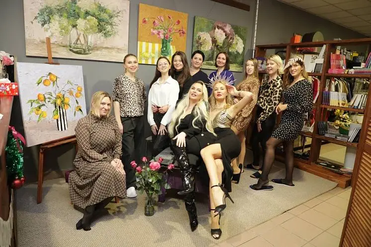 Самсонова  Виктория